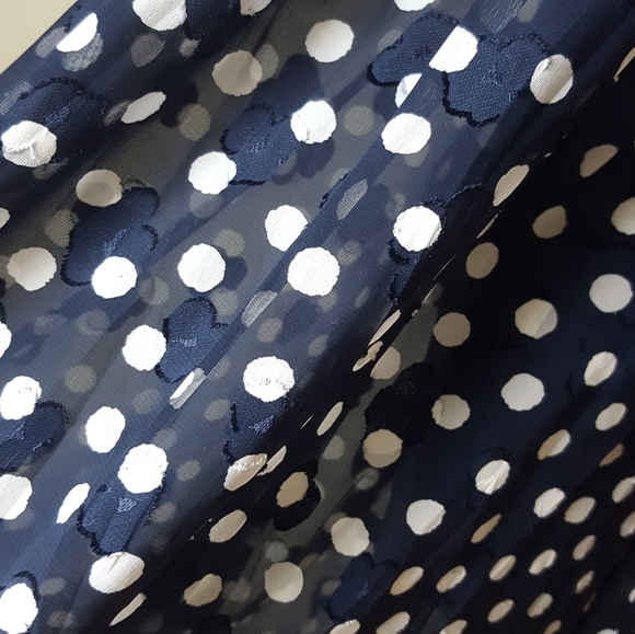 Polka dot dress with white lace collar - Picture 6 of 11